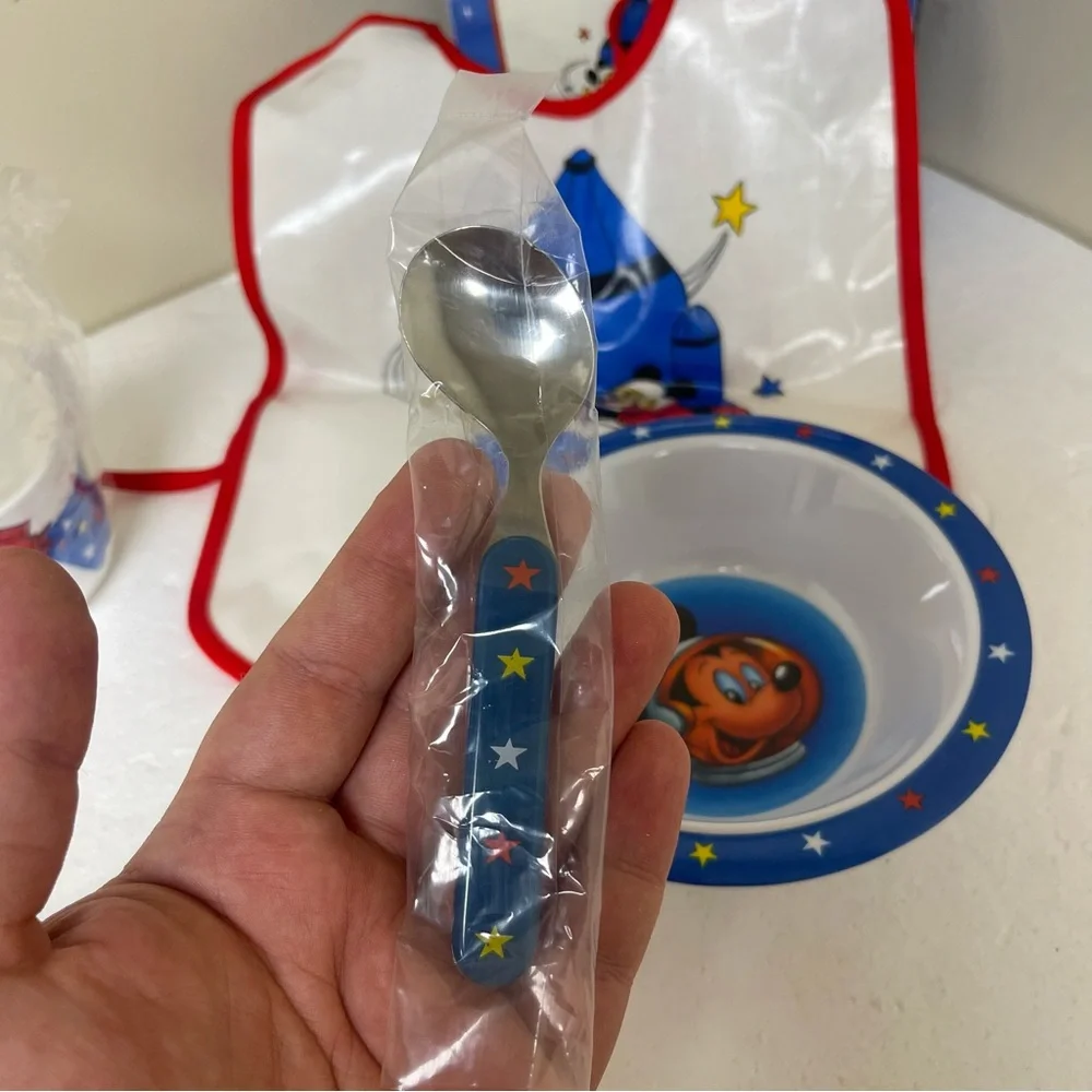 Vintage Disney Space Fun 4 Piece Starter Set